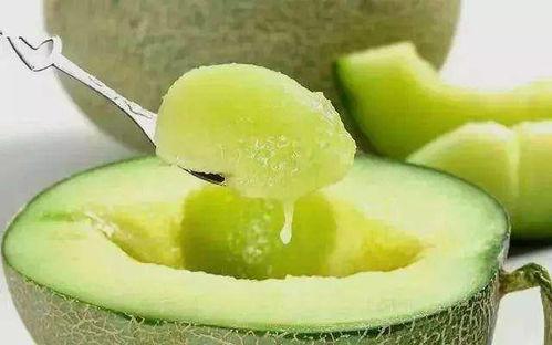 网纹瓜冰淇淋怎么吃