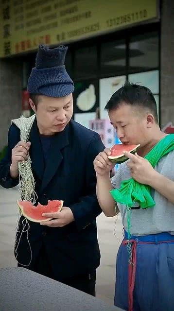 山炮吃瓜,一场爆笑的乡村夏日盛宴